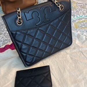 tory burch bag and wallet